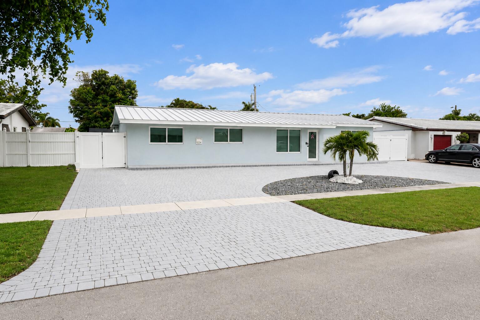 FAIRLAWN 1ST ADD - Residential Lease