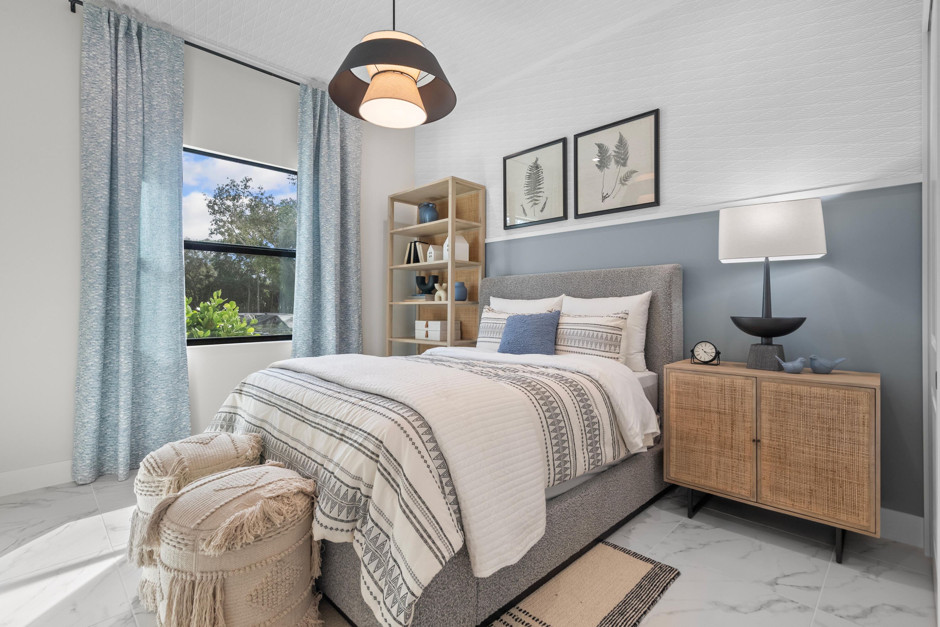SEAGLASS P. D. - Residential