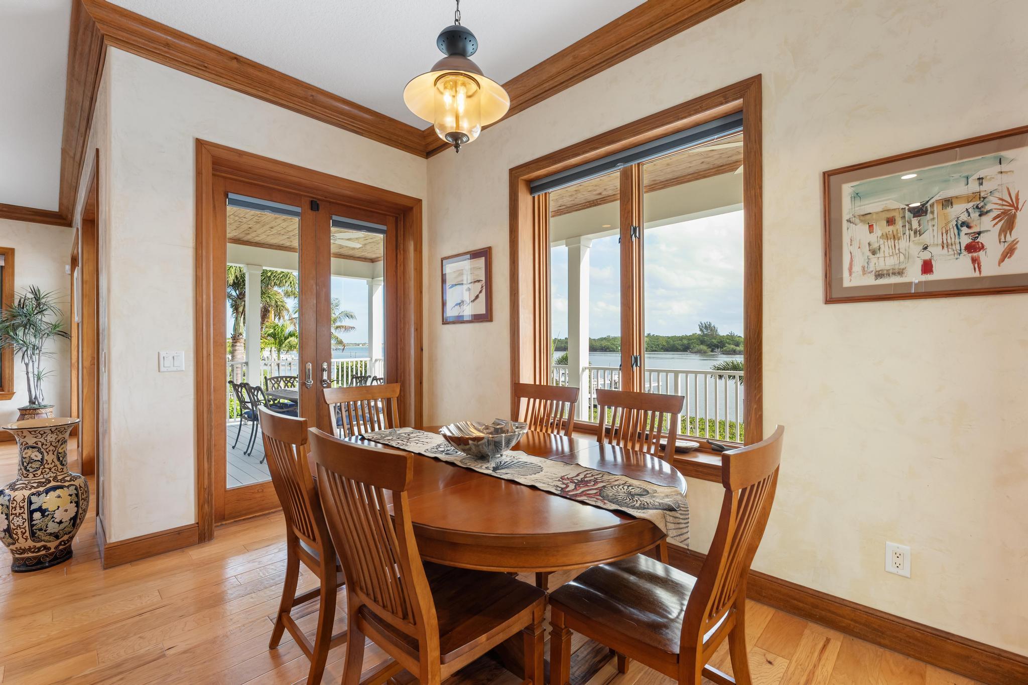 ROCKY POINT ESTATES - Residential