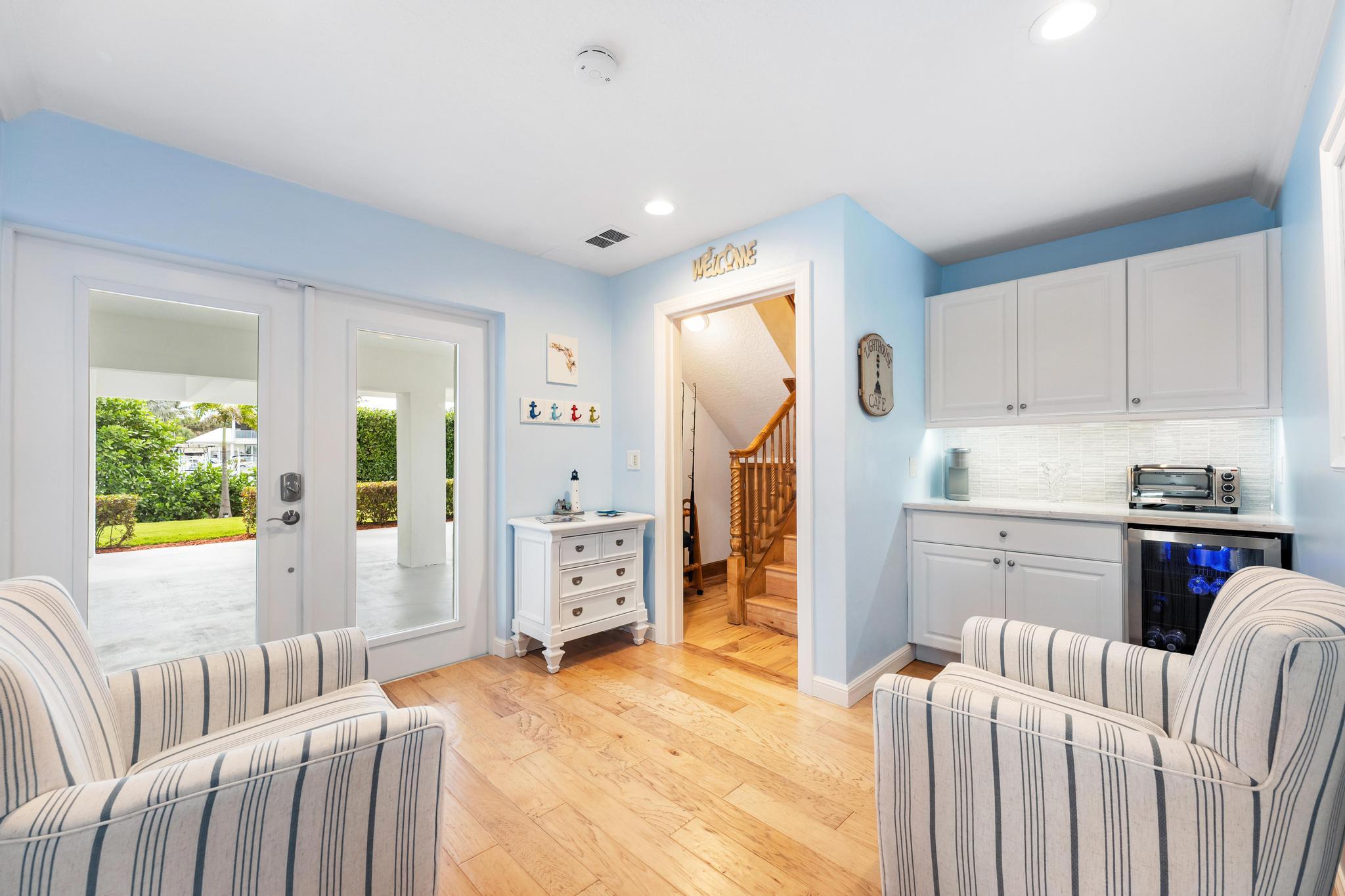 ROCKY POINT ESTATES - Residential