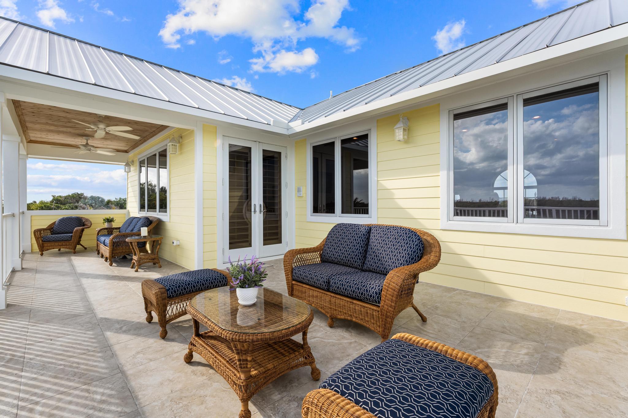 ROCKY POINT ESTATES - Residential