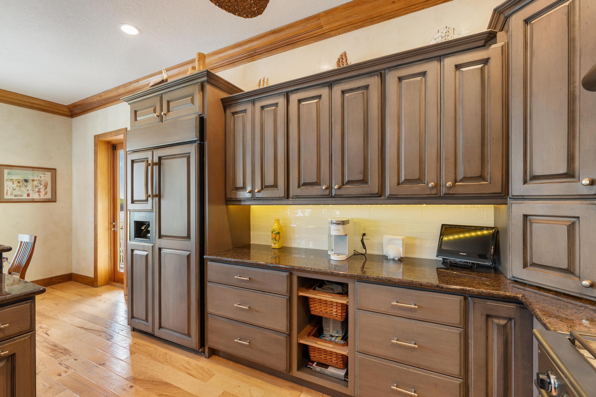 ROCKY POINT ESTATES - Residential