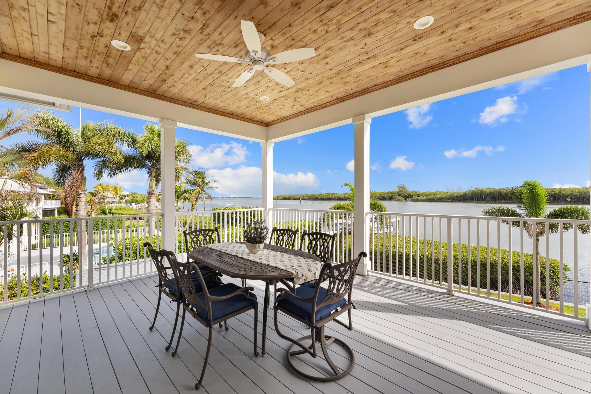 ROCKY POINT ESTATES - Residential