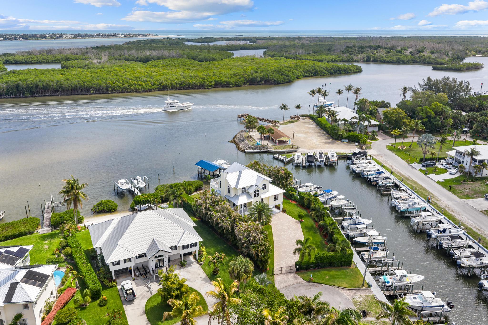 ROCKY POINT ESTATES - Residential