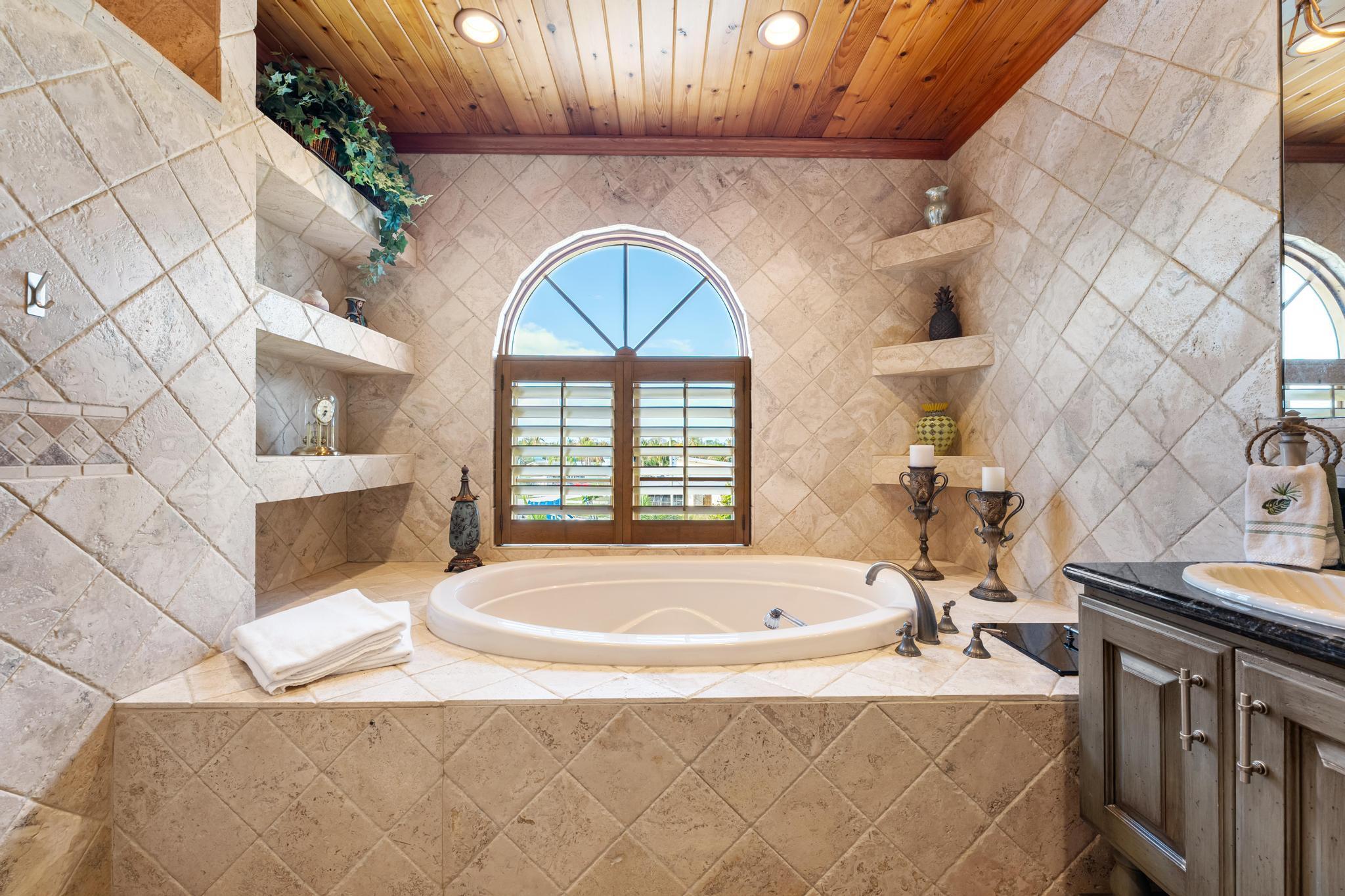 ROCKY POINT ESTATES - Residential