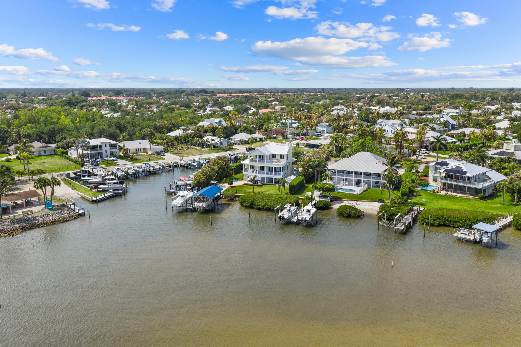 ROCKY POINT ESTATES - Residential