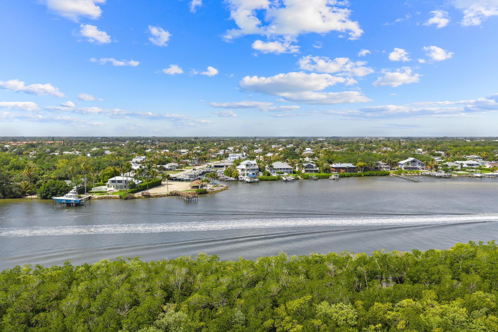 ROCKY POINT ESTATES - Residential