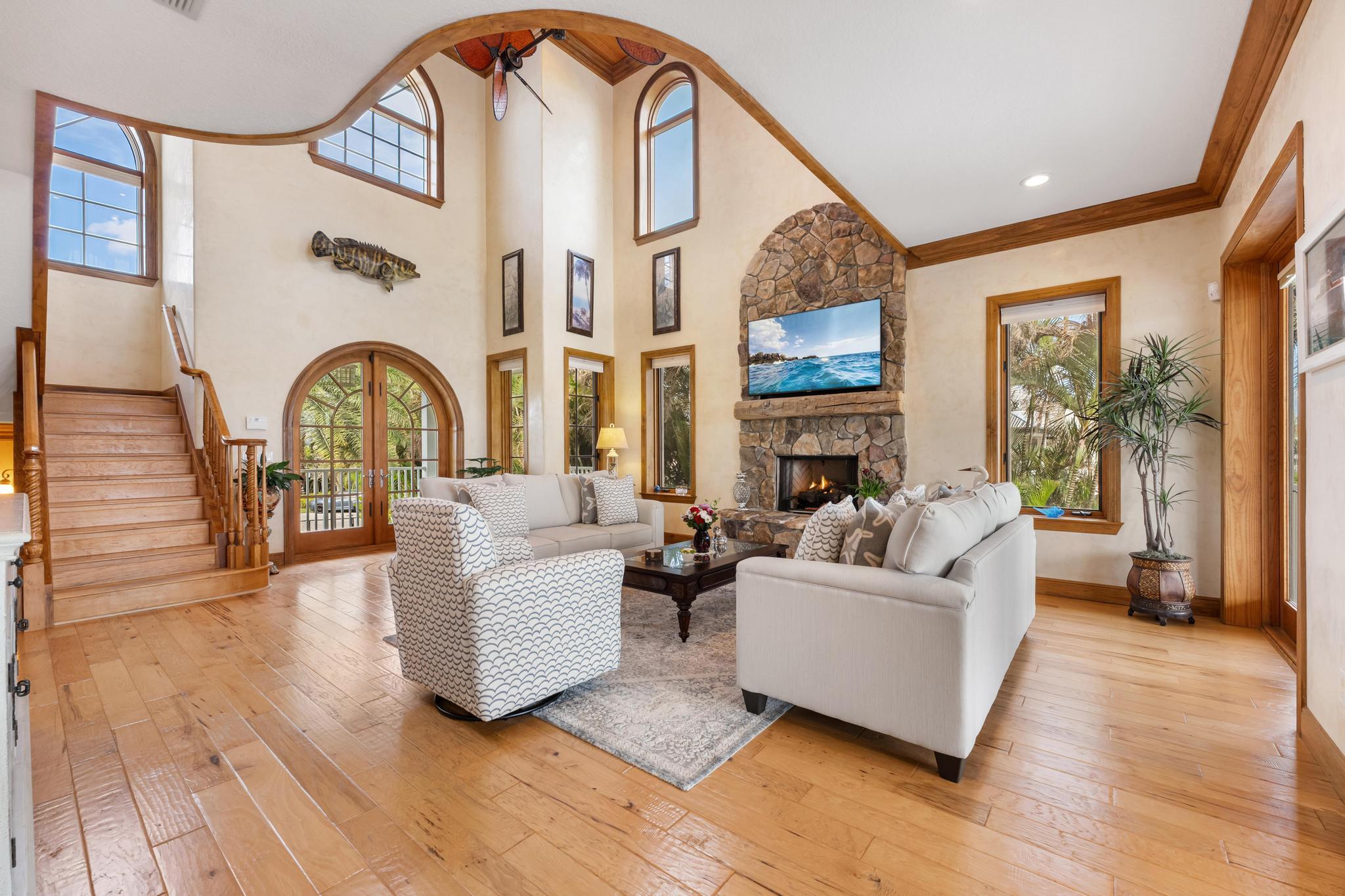 ROCKY POINT ESTATES - Residential