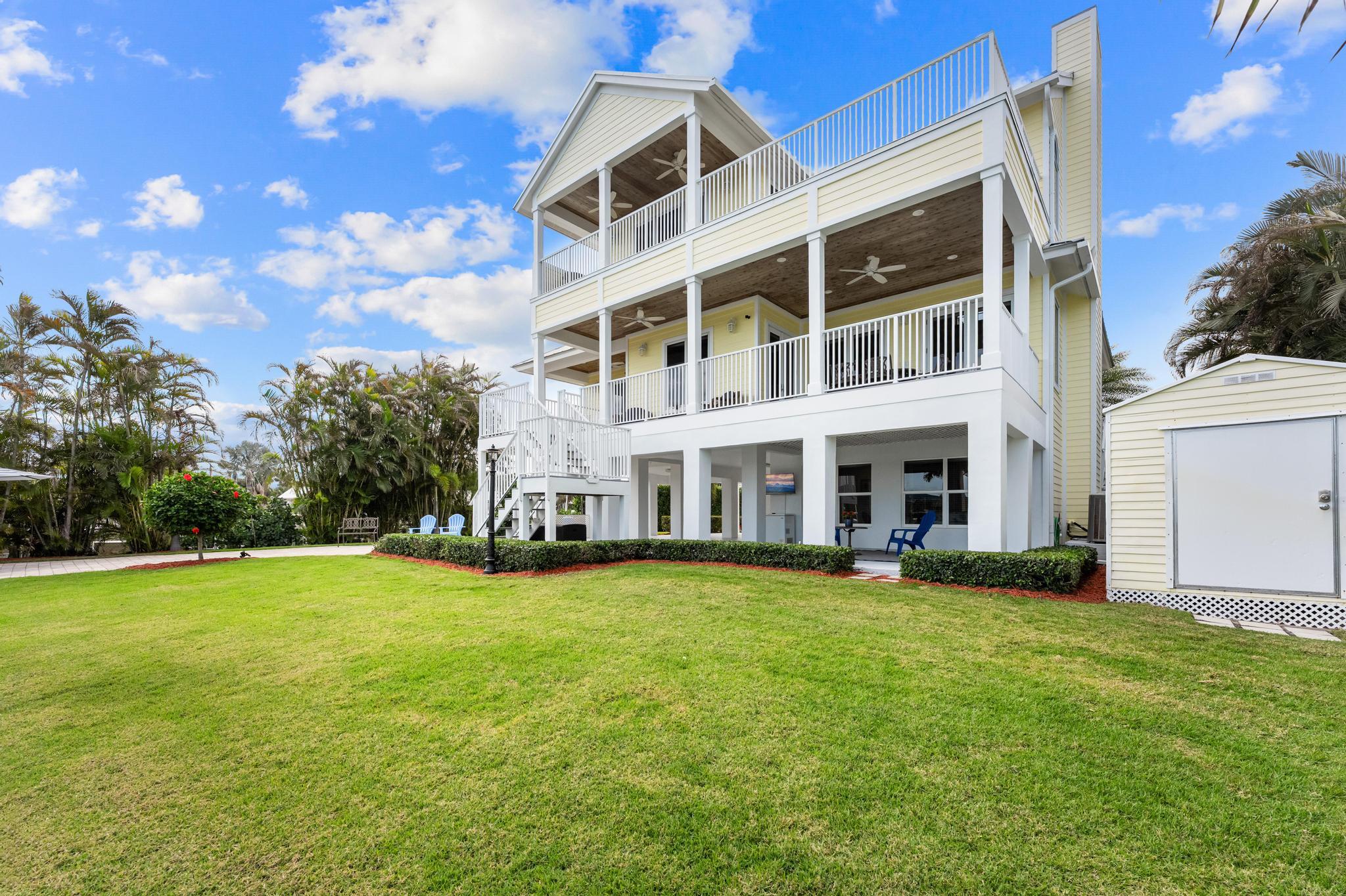 ROCKY POINT ESTATES - Residential