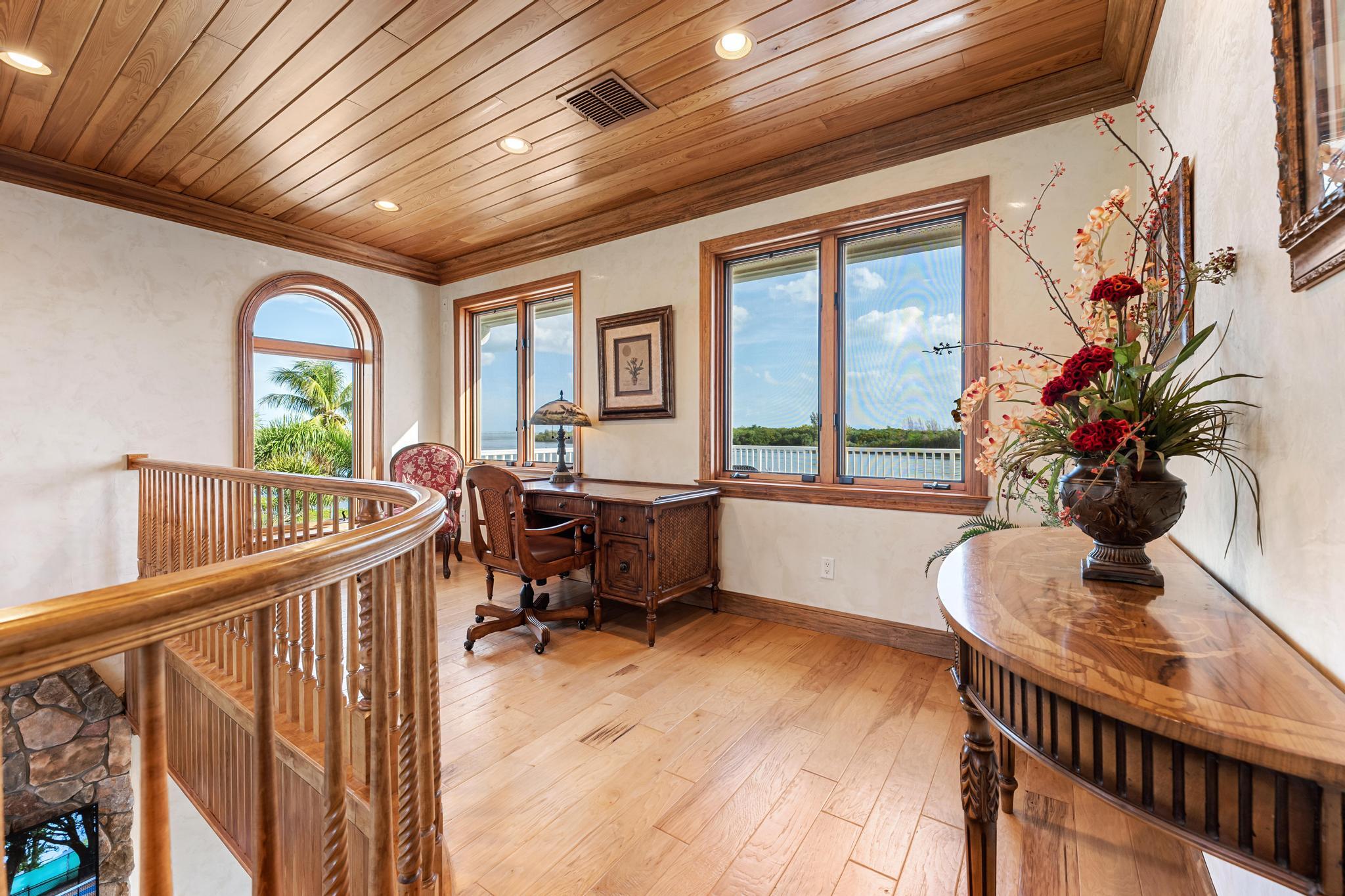 ROCKY POINT ESTATES - Residential
