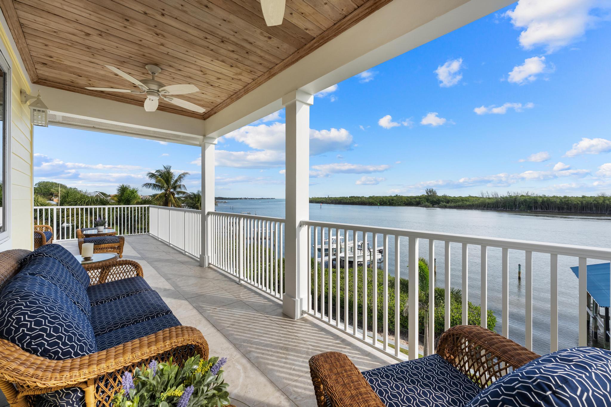 ROCKY POINT ESTATES - Residential