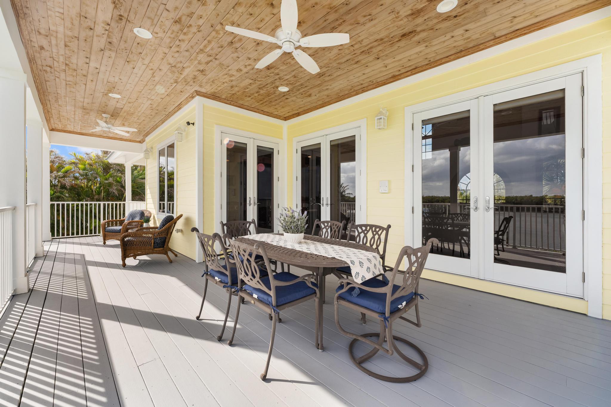 ROCKY POINT ESTATES - Residential