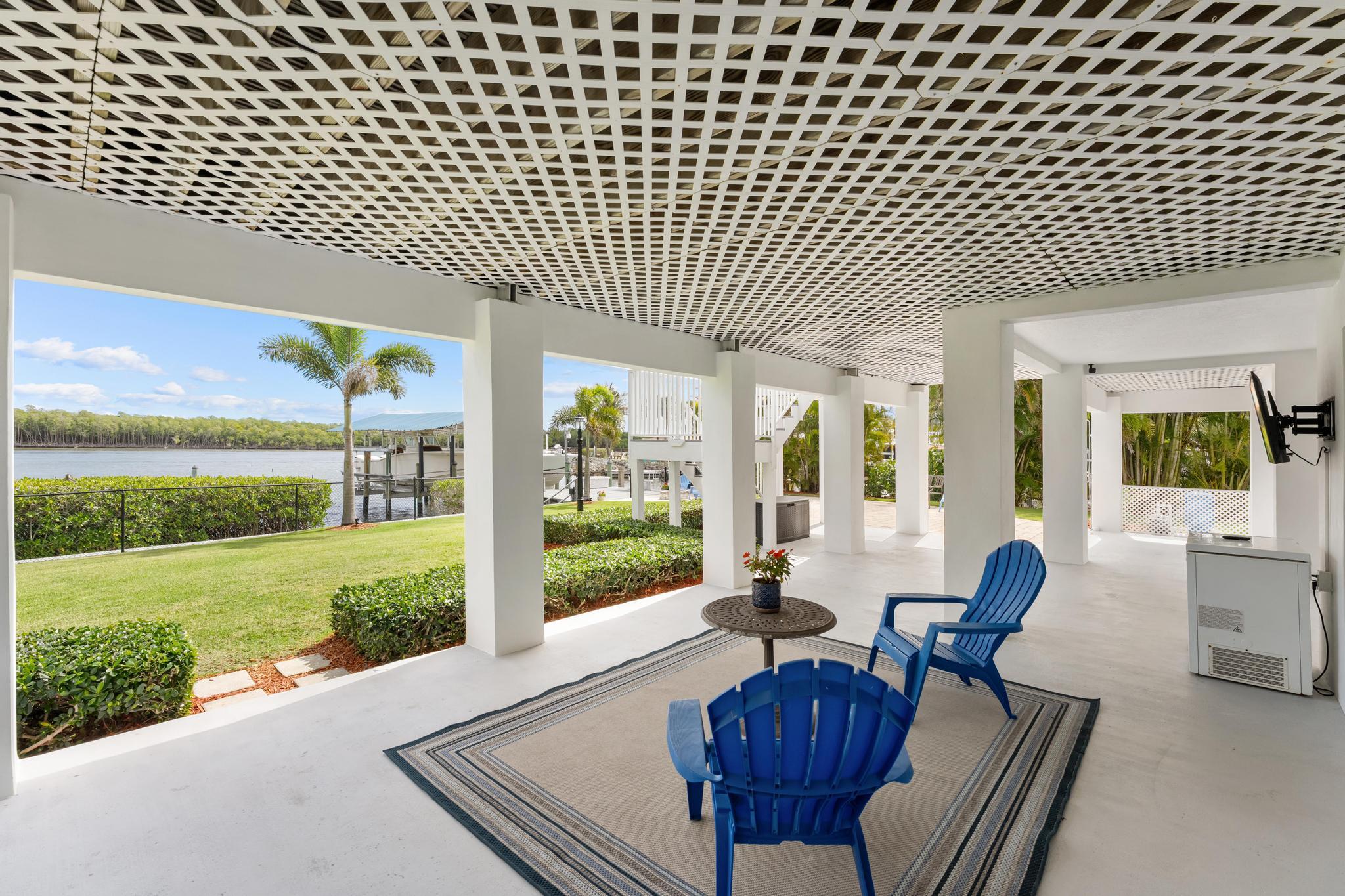 ROCKY POINT ESTATES - Residential