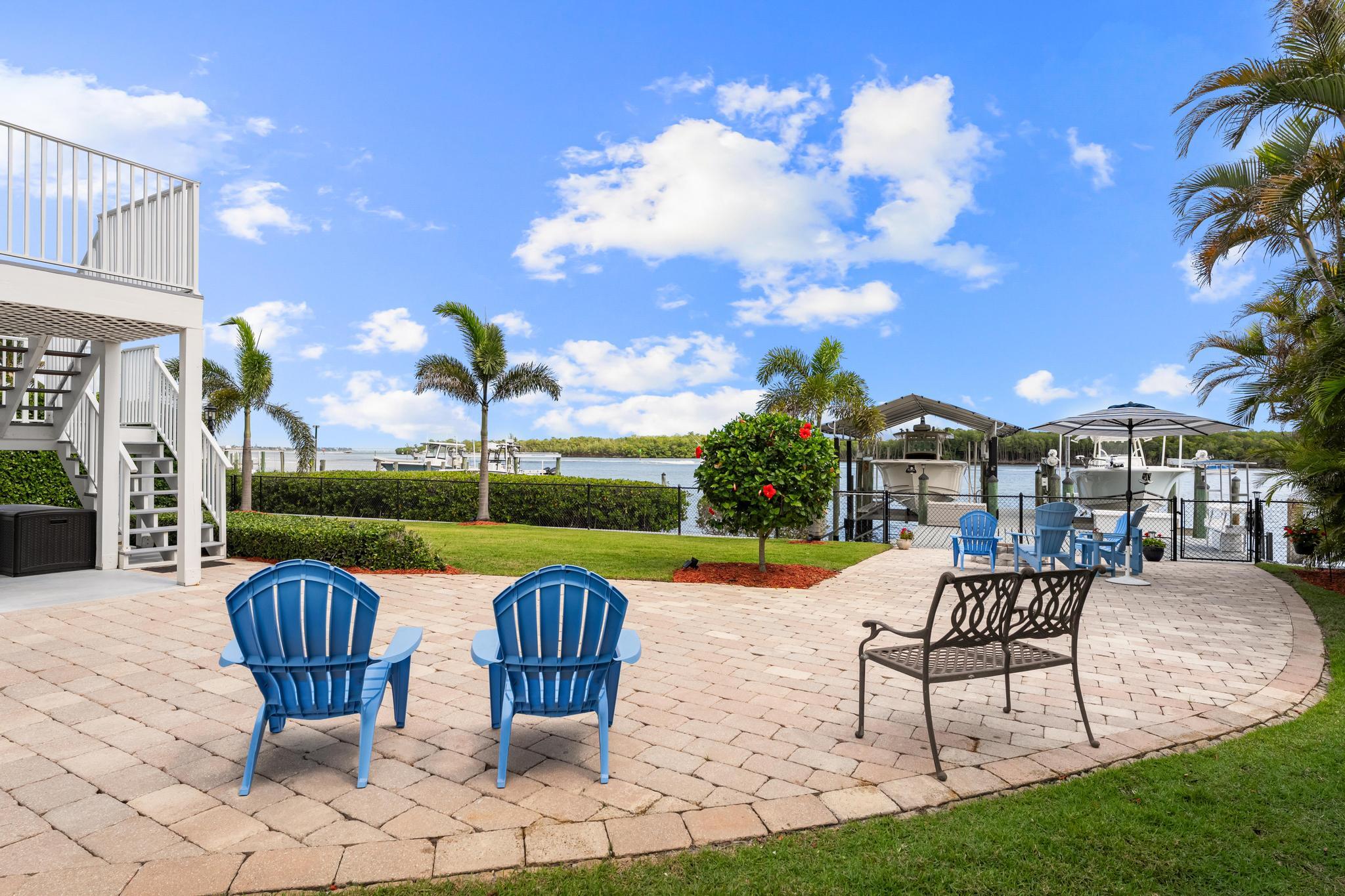 ROCKY POINT ESTATES - Residential