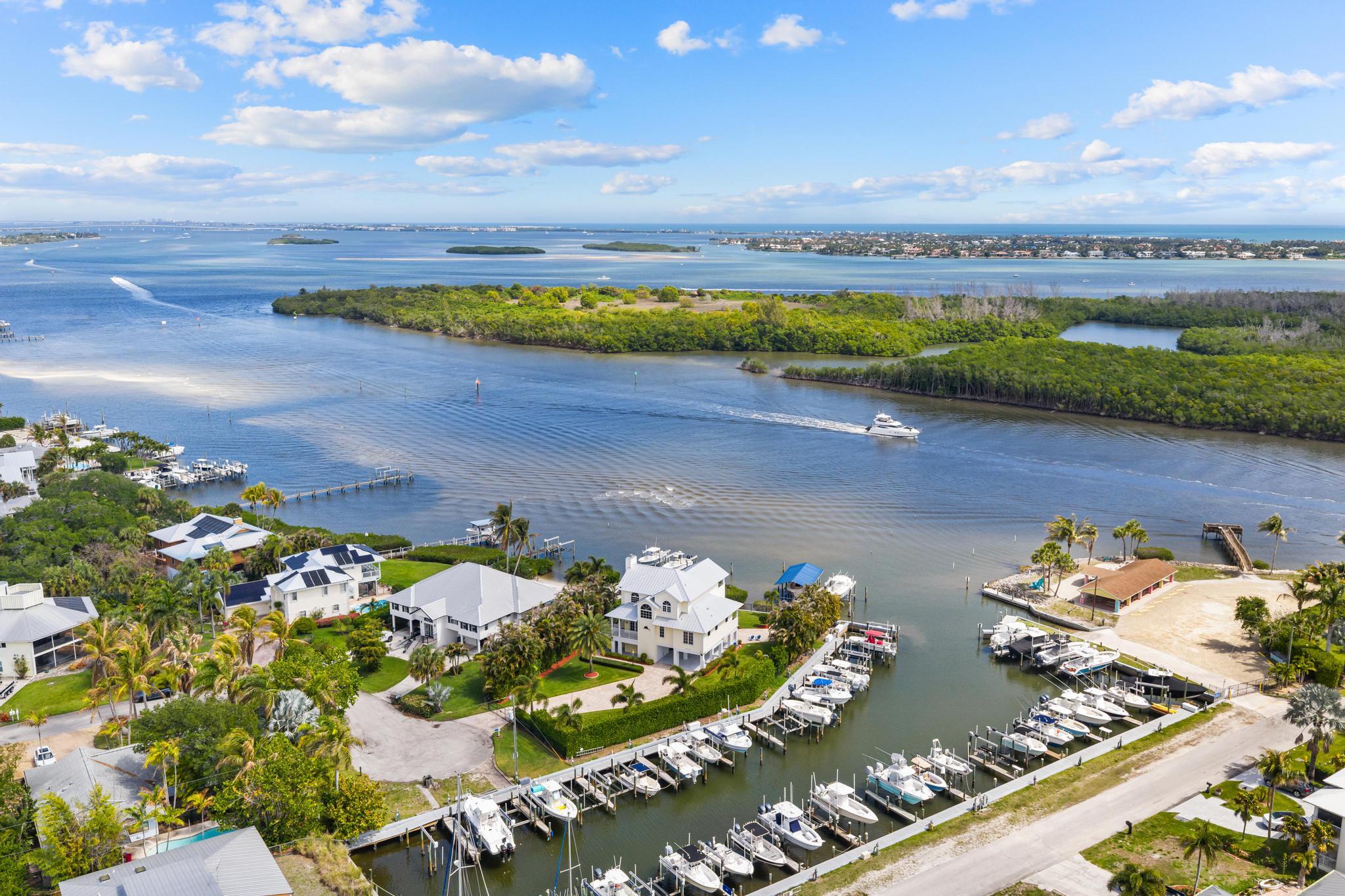 ROCKY POINT ESTATES - Residential