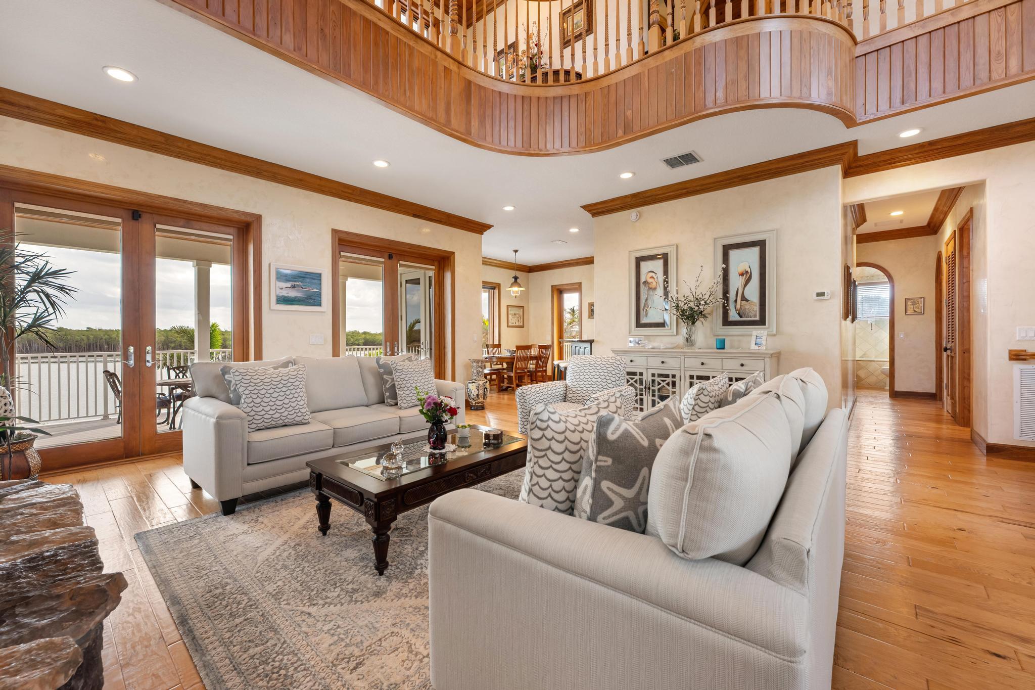 ROCKY POINT ESTATES - Residential