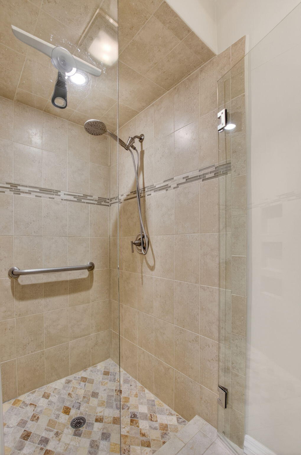 PRADERA - Residential