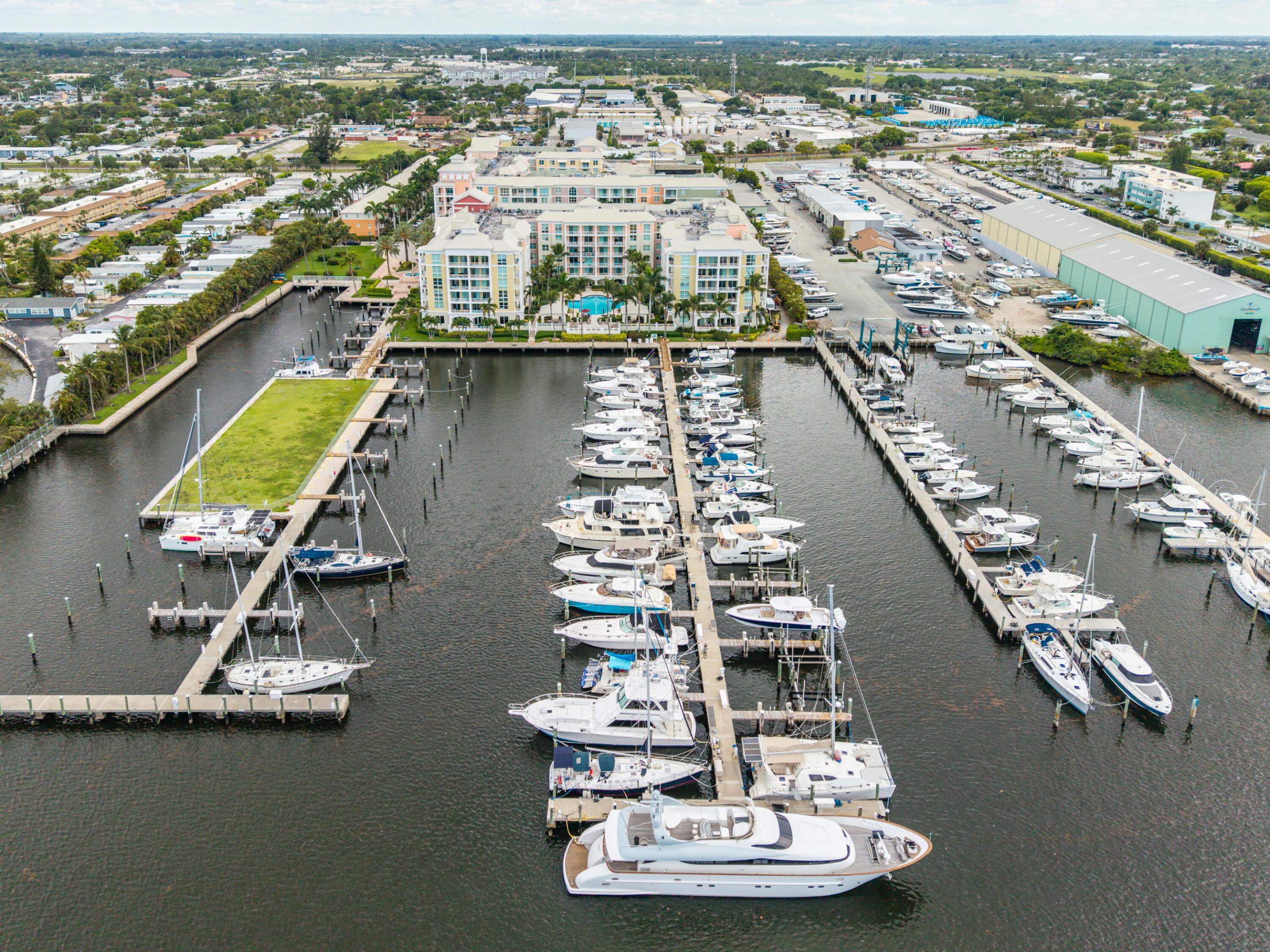 MOORINGS AT LANTANA CONDO 2 - Residential