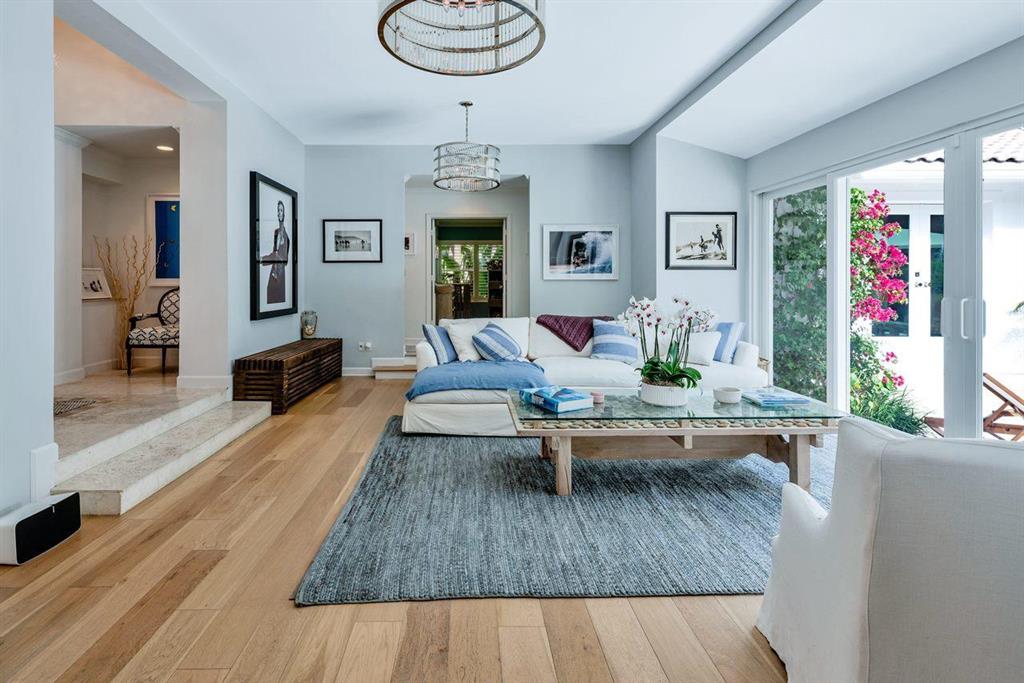 EL ENCANTO - Residential