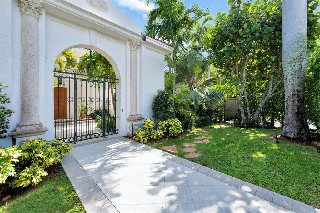 EL ENCANTO - Residential