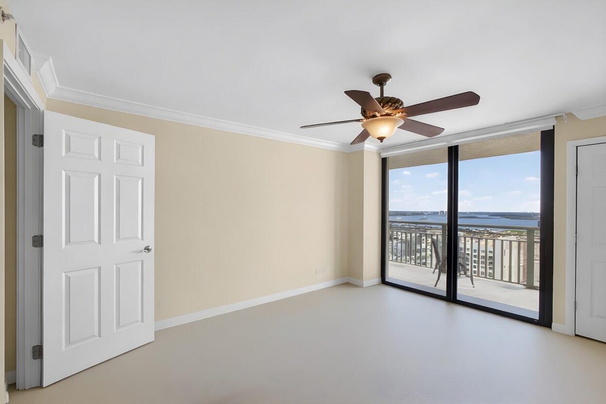 TIARA CONDO - Residential