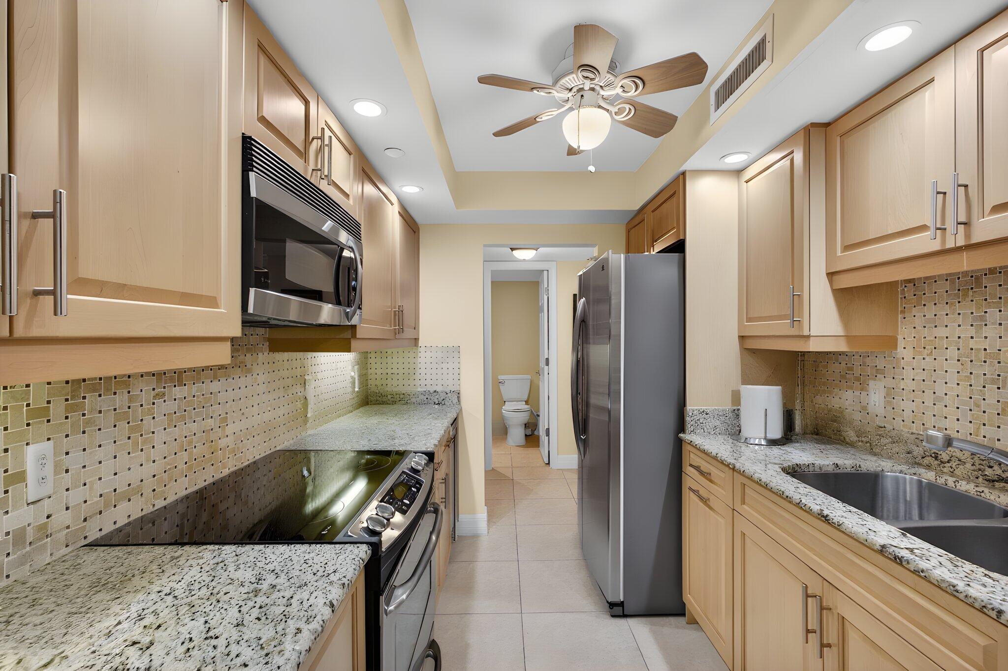 TIARA CONDO - Residential