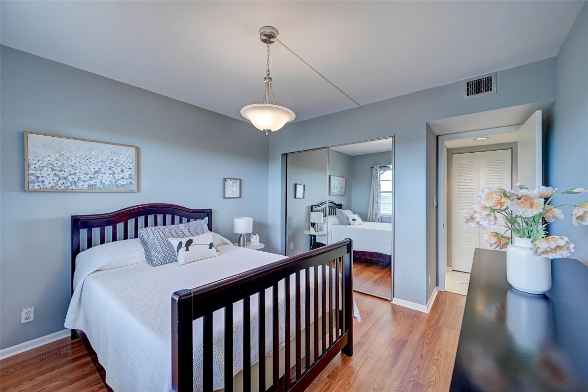WYNMOOR VILLAGE - Residential
