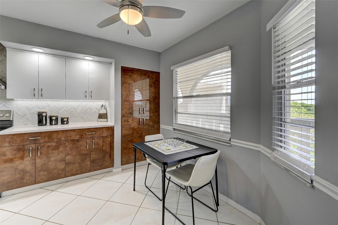 WYNMOOR VILLAGE - Residential