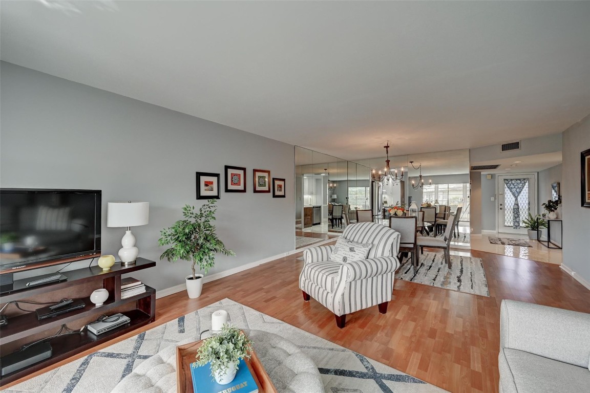 WYNMOOR VILLAGE - Residential