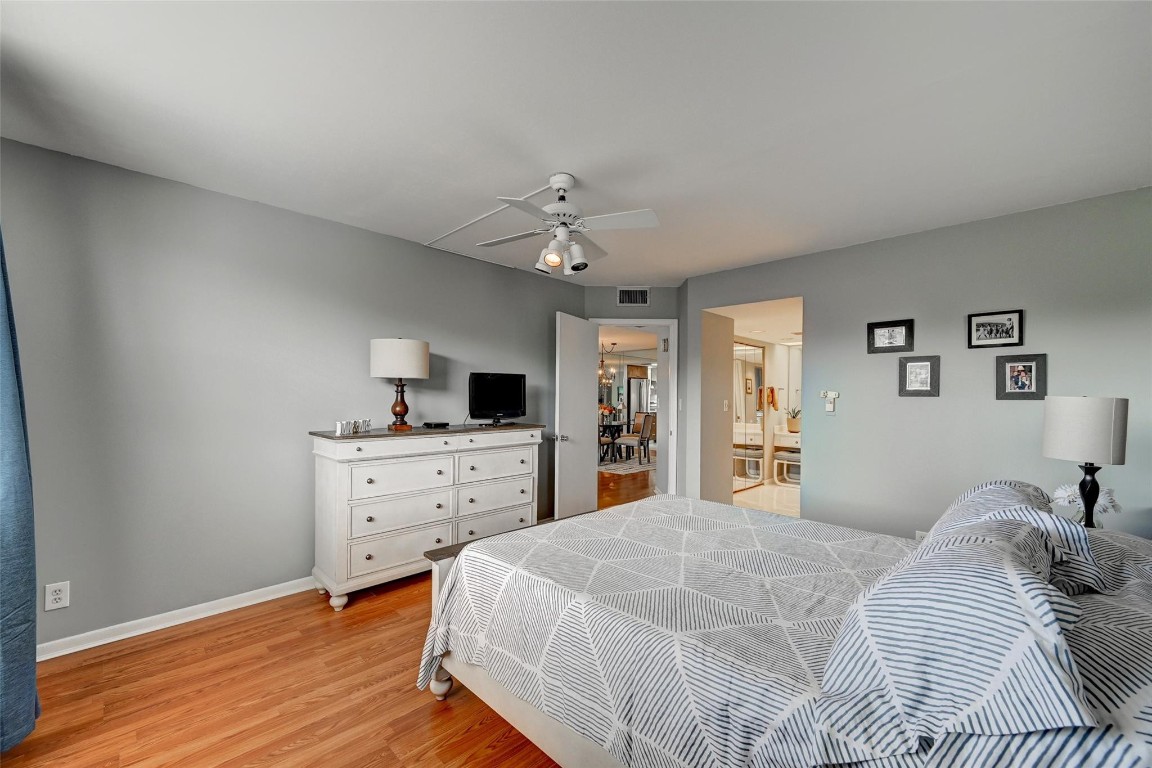 WYNMOOR VILLAGE - Residential
