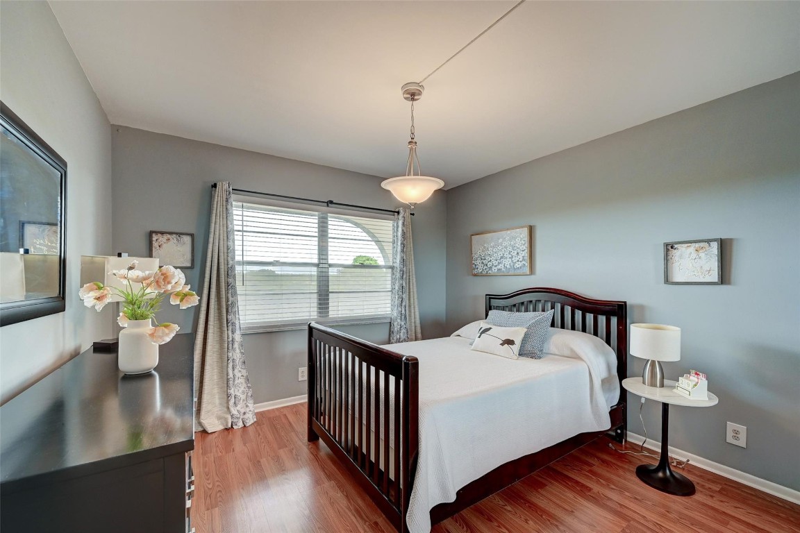 WYNMOOR VILLAGE - Residential