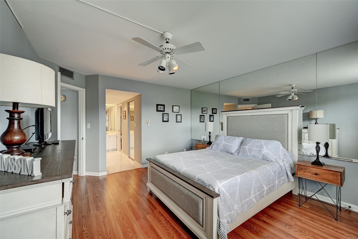 WYNMOOR VILLAGE - Residential