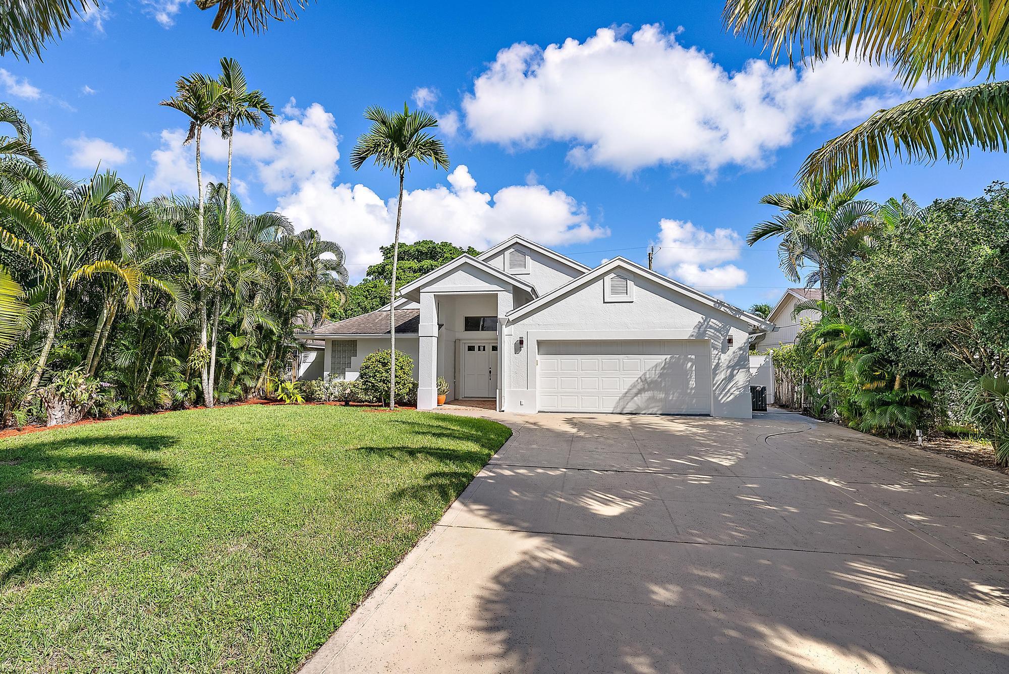 NORTH PALM BEACH HEIGHTS SEC 2B - Residential