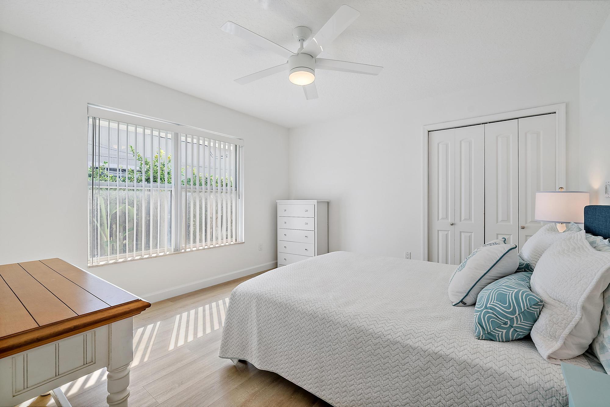 NORTH PALM BEACH HEIGHTS SEC 2B - Residential