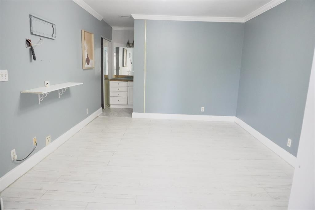 KARANDA VILLAGE V-B CONDO - Residential