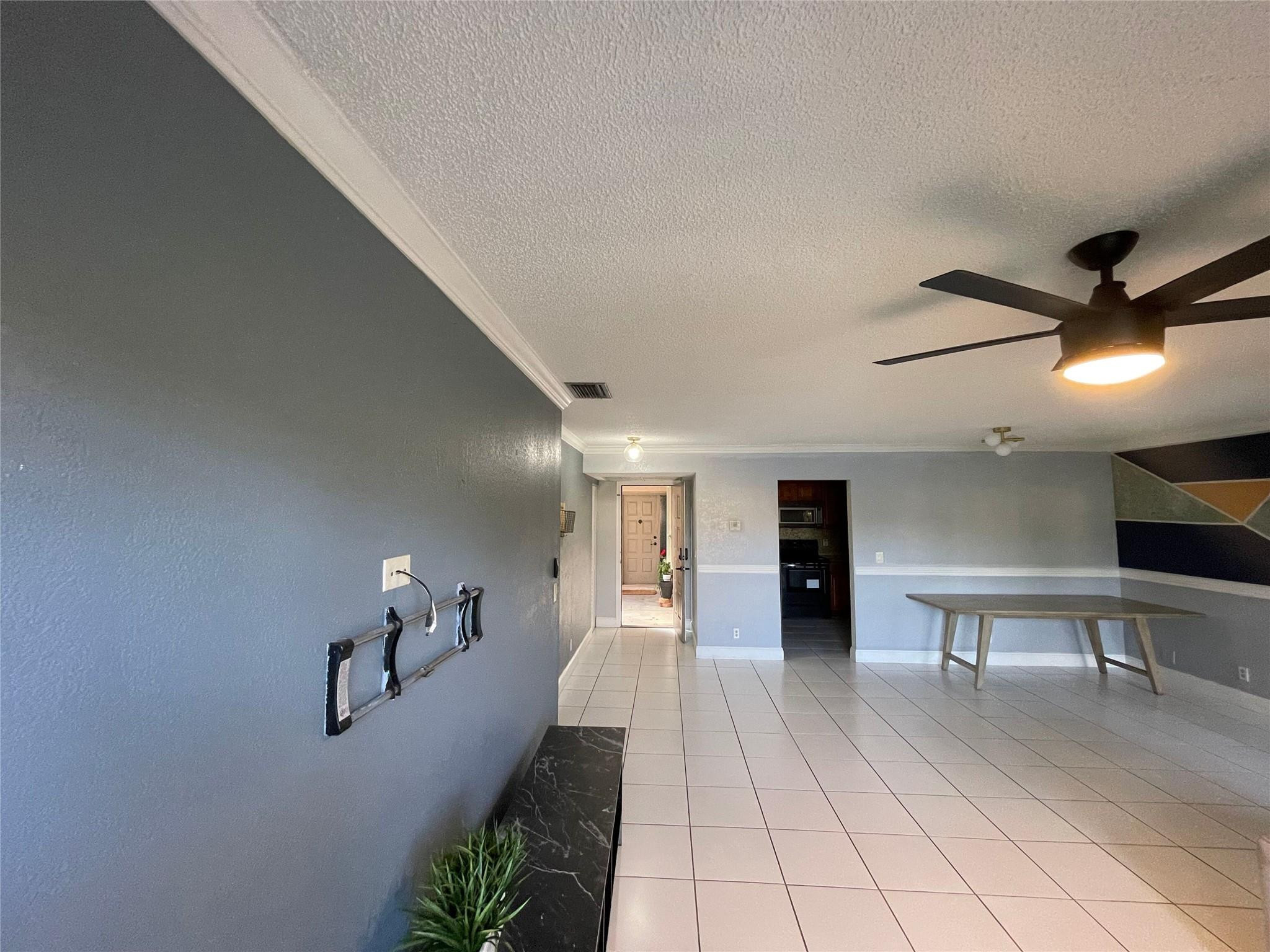 KARANDA VILLAGE V-B CONDO - Residential