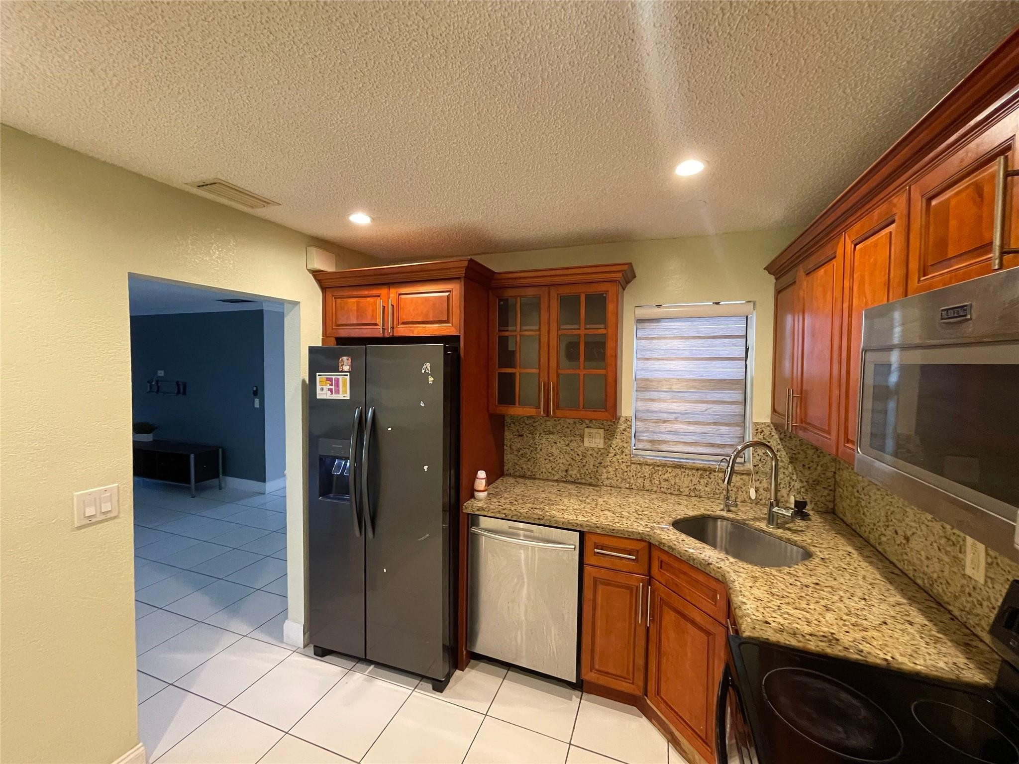 KARANDA VILLAGE V-B CONDO - Residential