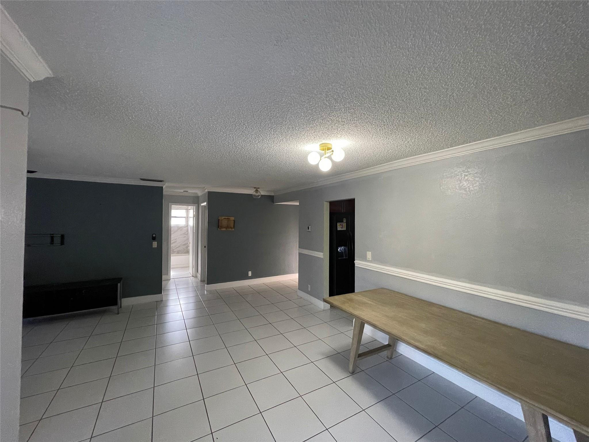 KARANDA VILLAGE V-B CONDO - Residential