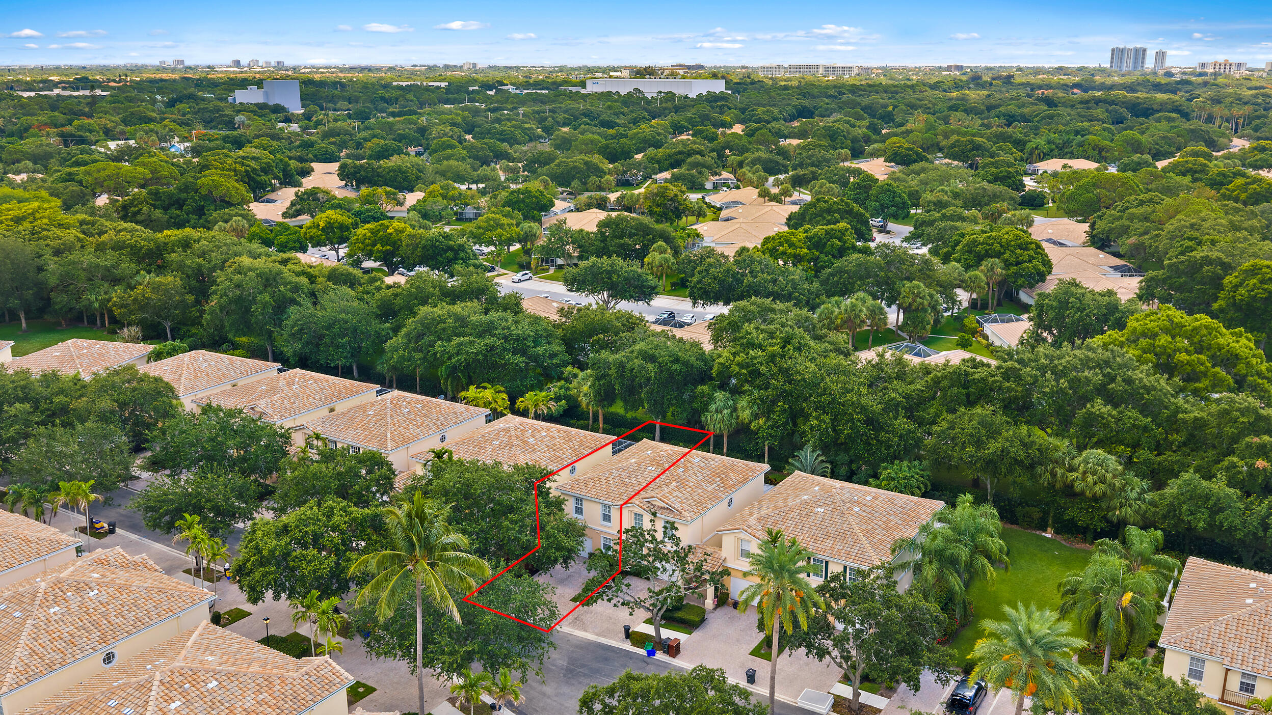 Catalina Lakes - Residential