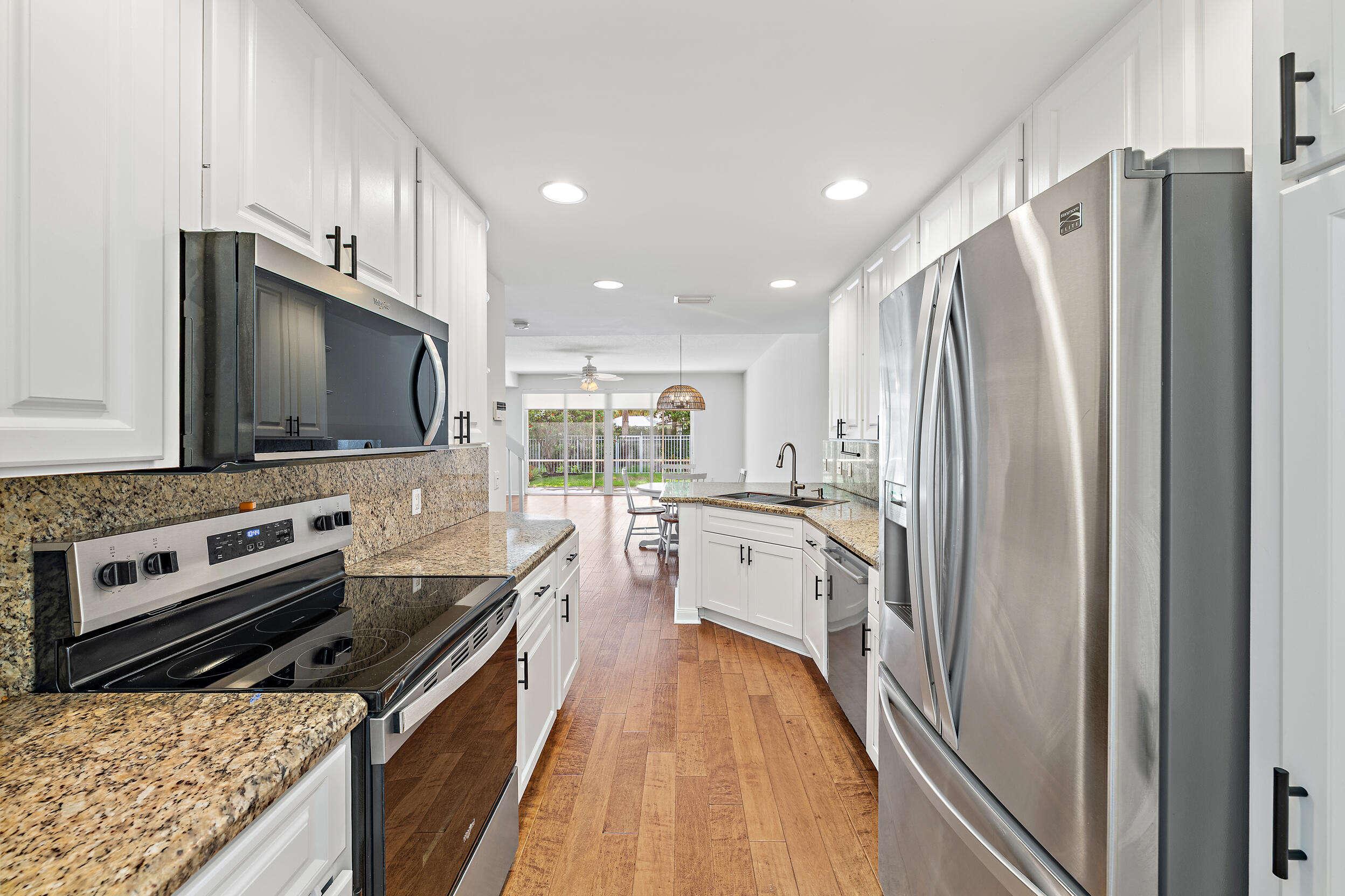 Catalina Lakes - Residential