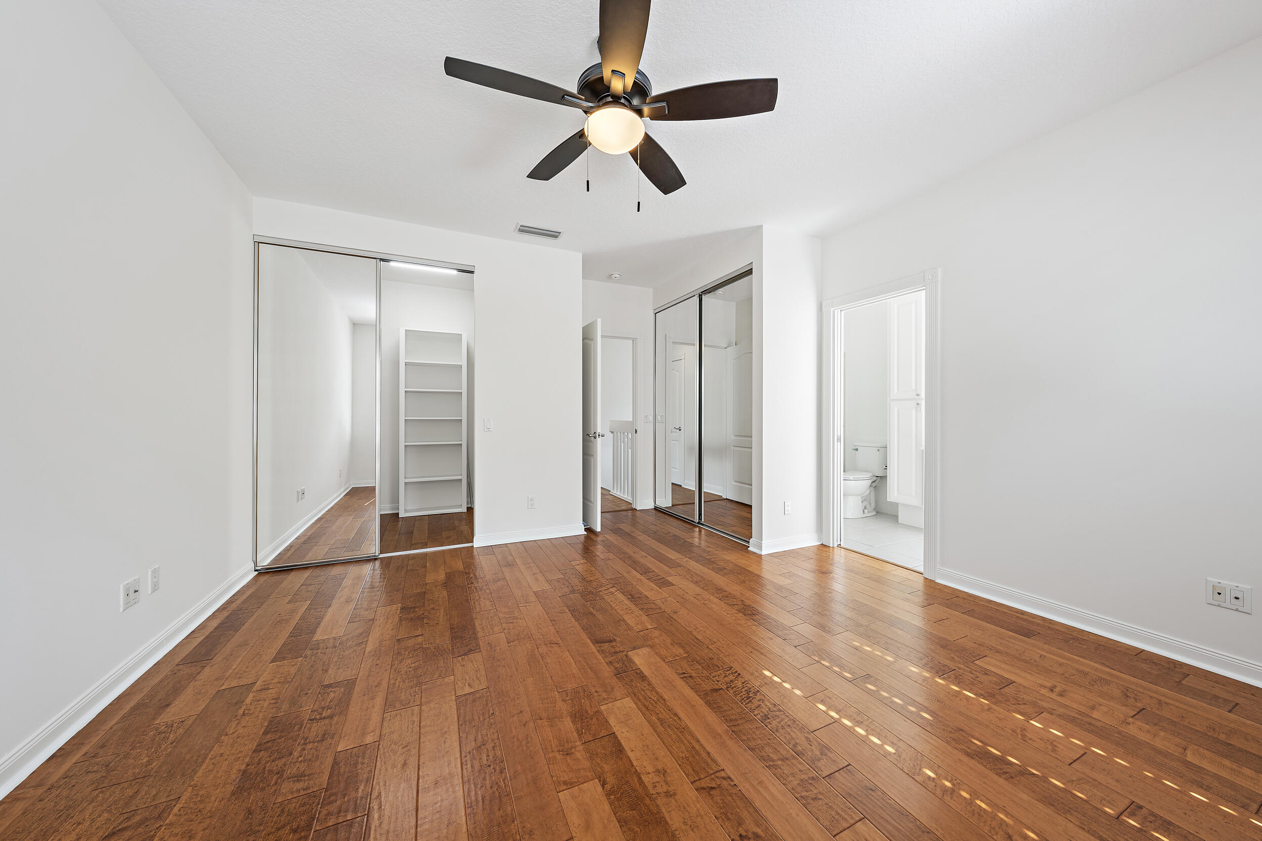 Catalina Lakes - Residential