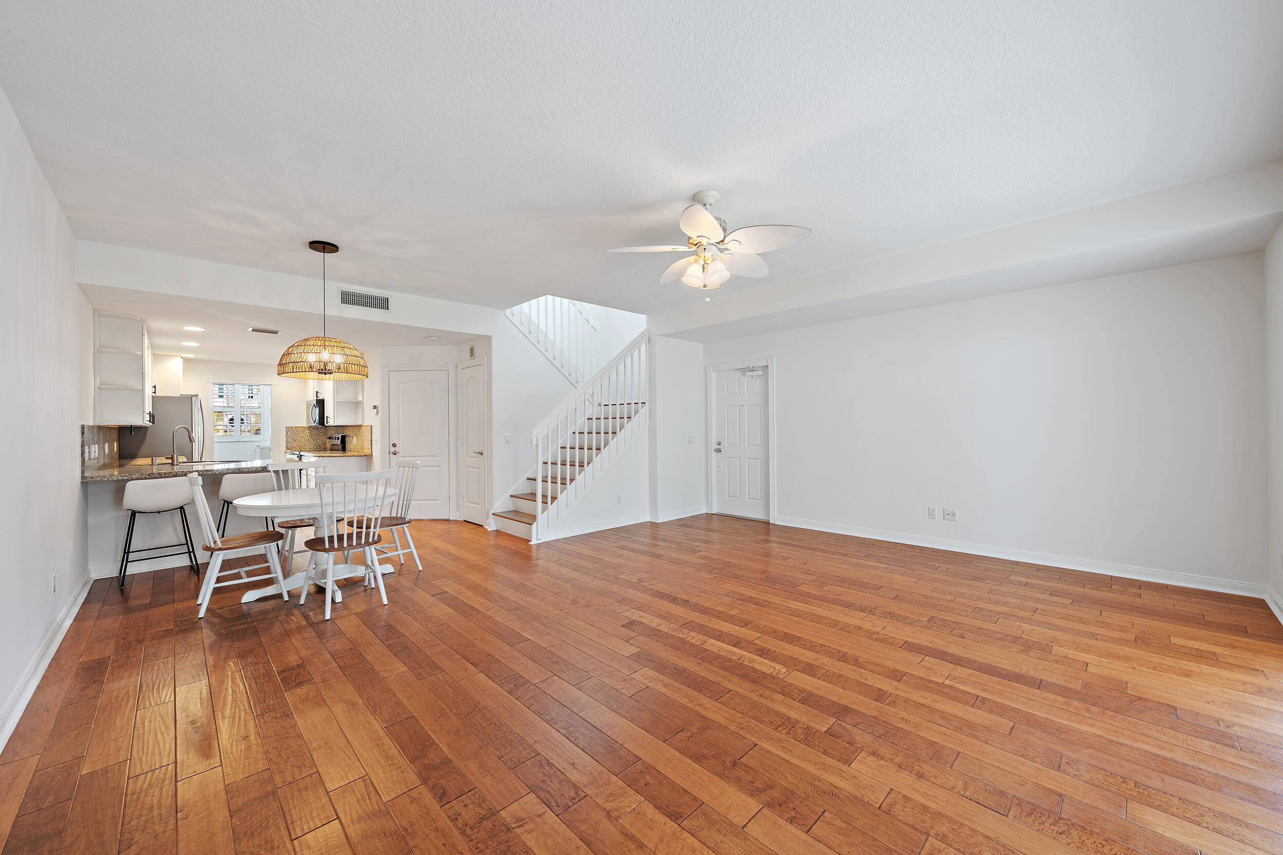 Catalina Lakes - Residential