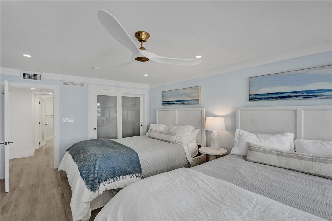Southpoint Condominium - Residential