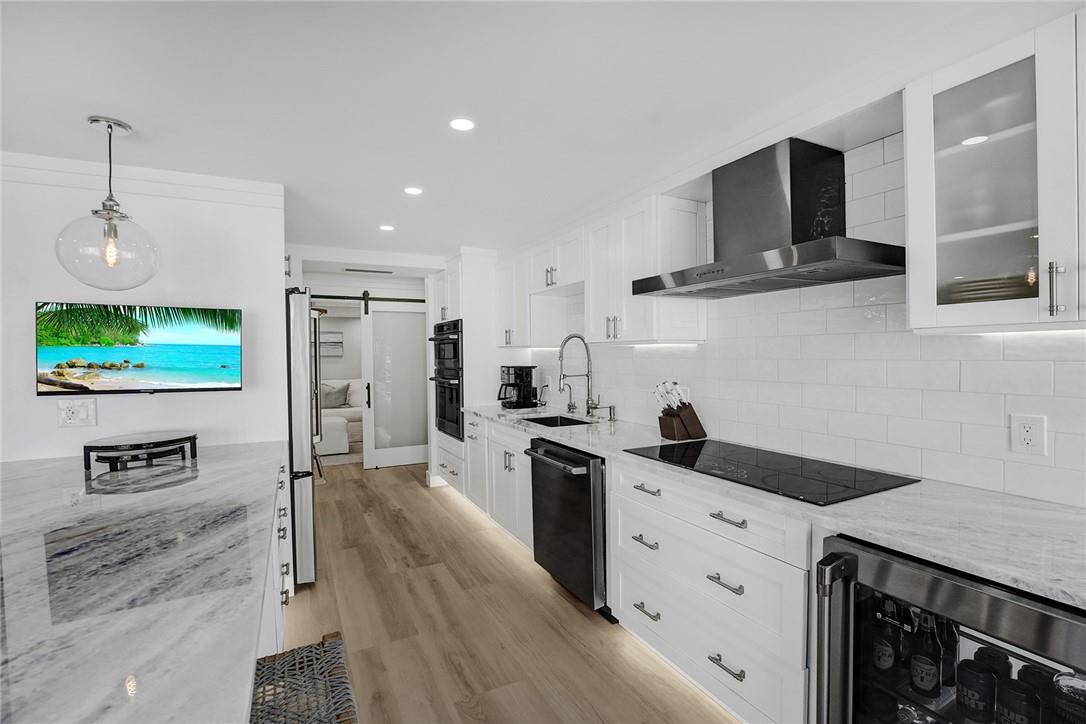 Southpoint Condominium - Residential