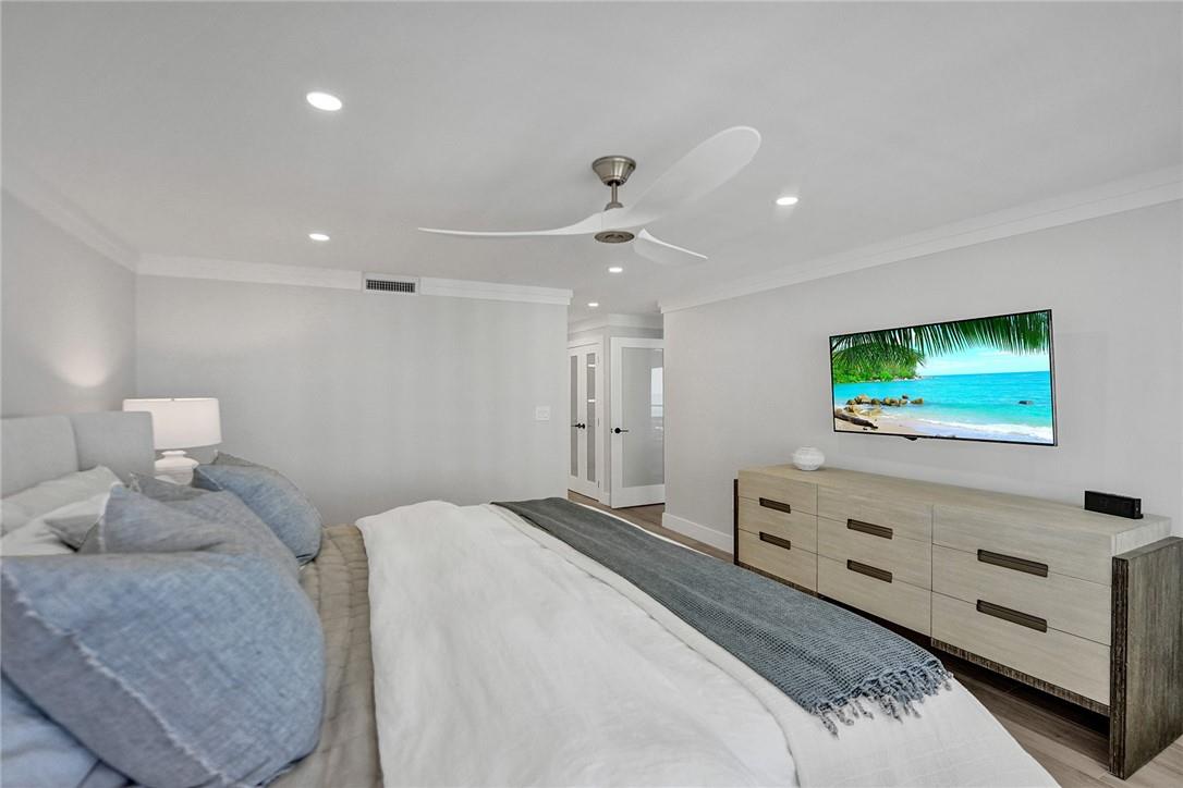 Southpoint Condominium - Residential