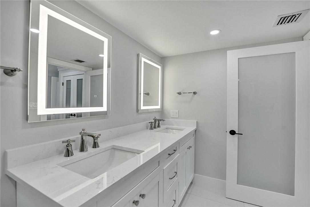 Southpoint Condominium - Residential