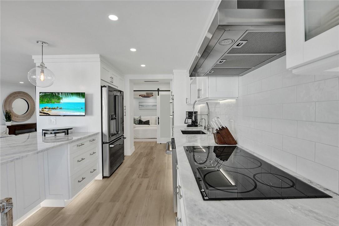 Southpoint Condominium - Residential