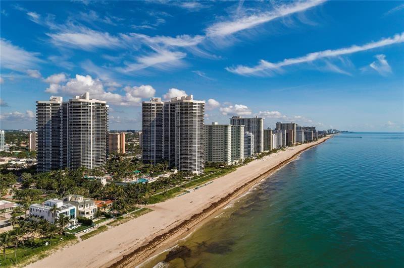 Southpoint Condominium - Residential