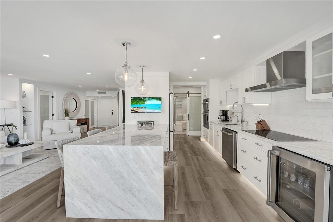Southpoint Condominium - Residential