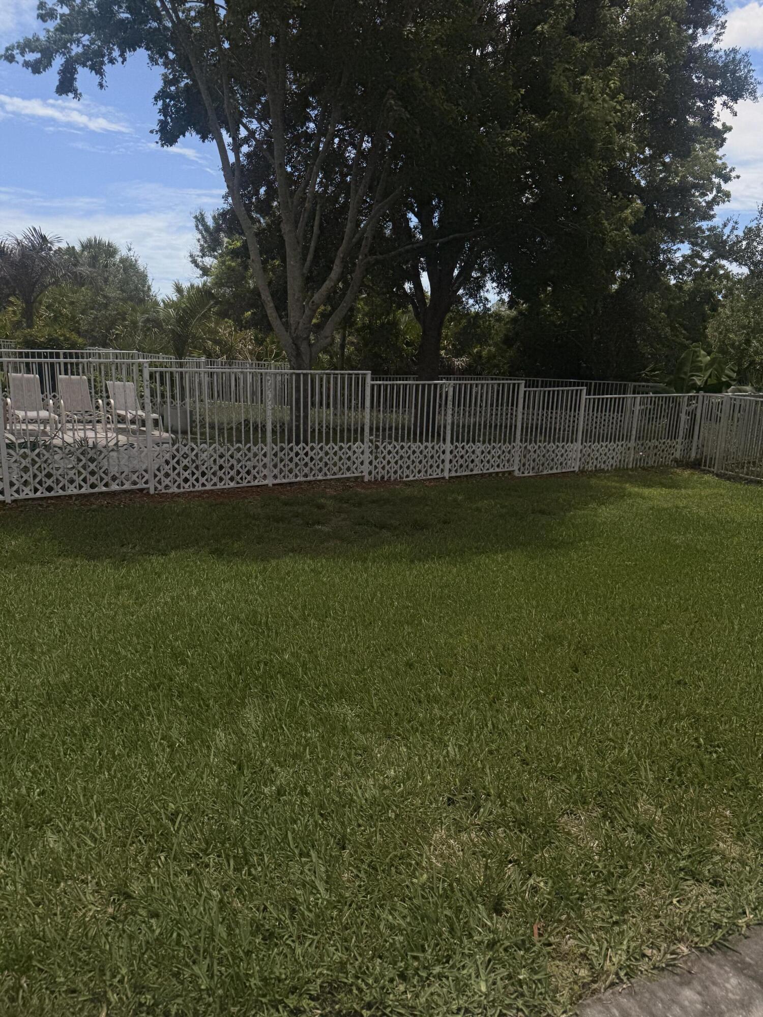 MARTINS CROSSING - Residential